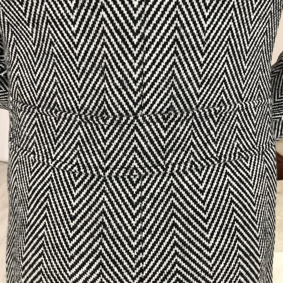 Trendy Herringbone Diagonal Placket - DUVAL