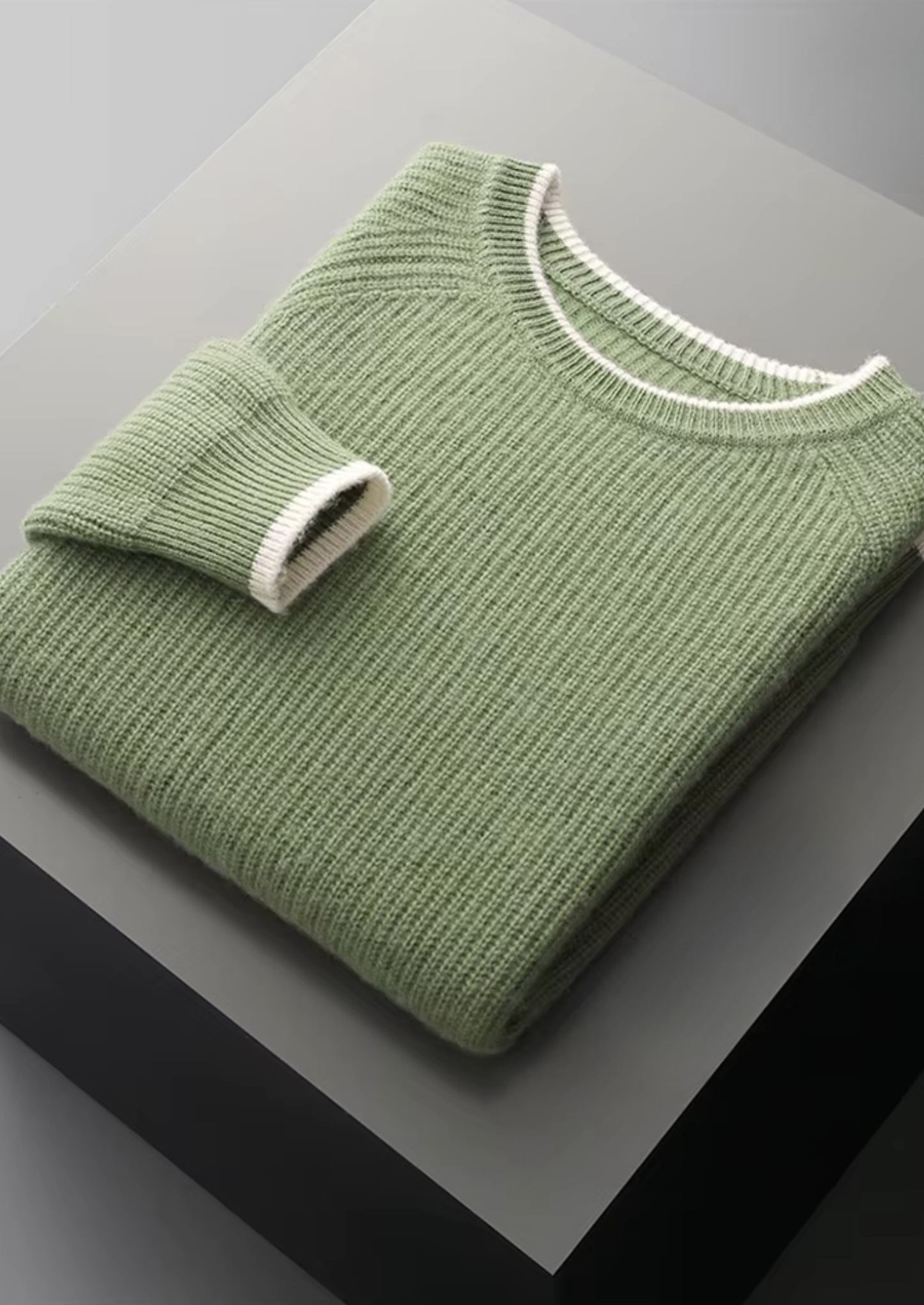 Pure Extra-Fine Merino Wool Two Tone Crewneck