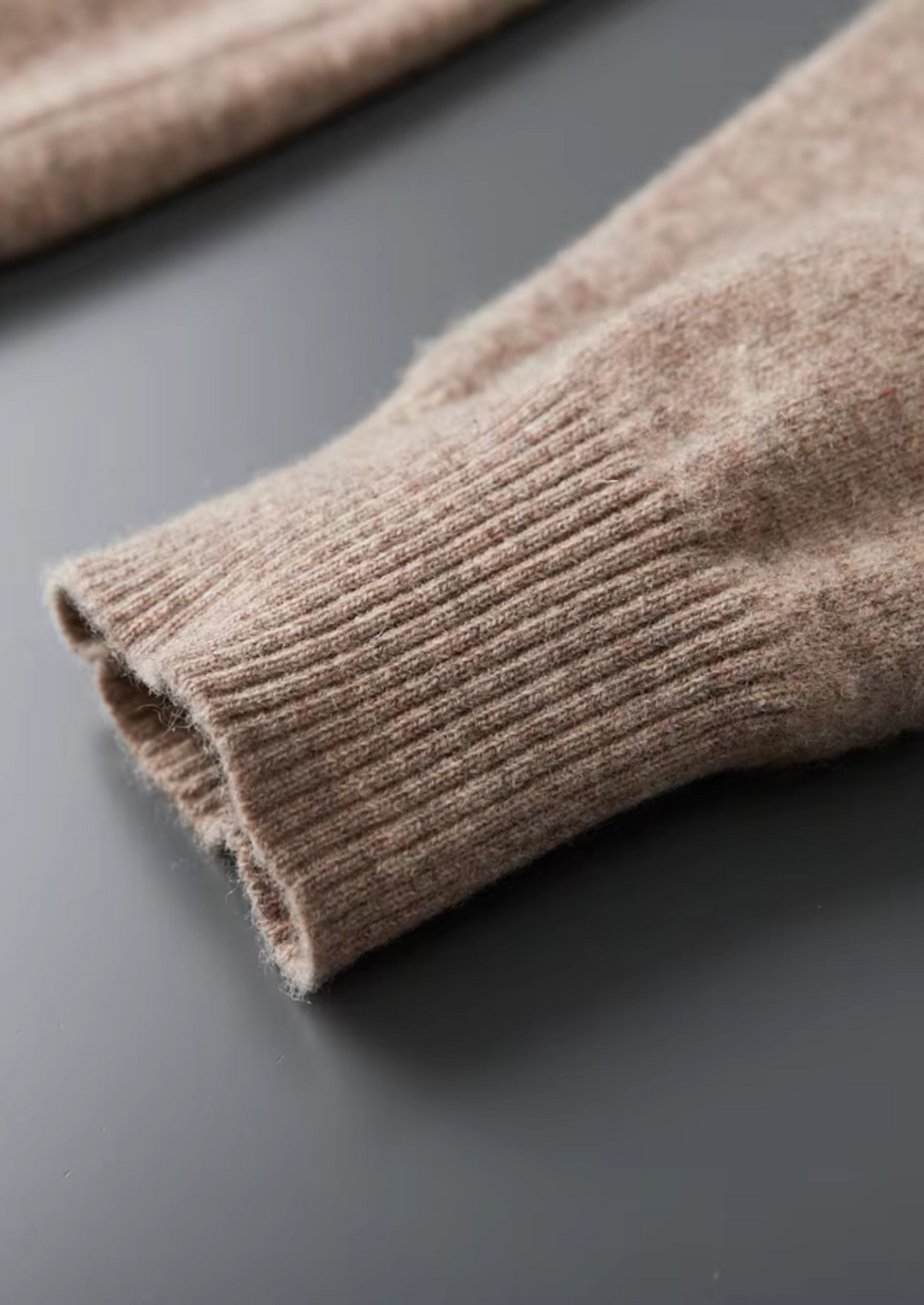 Pure Extra-Fine Merino Wool Leisure Hoodie