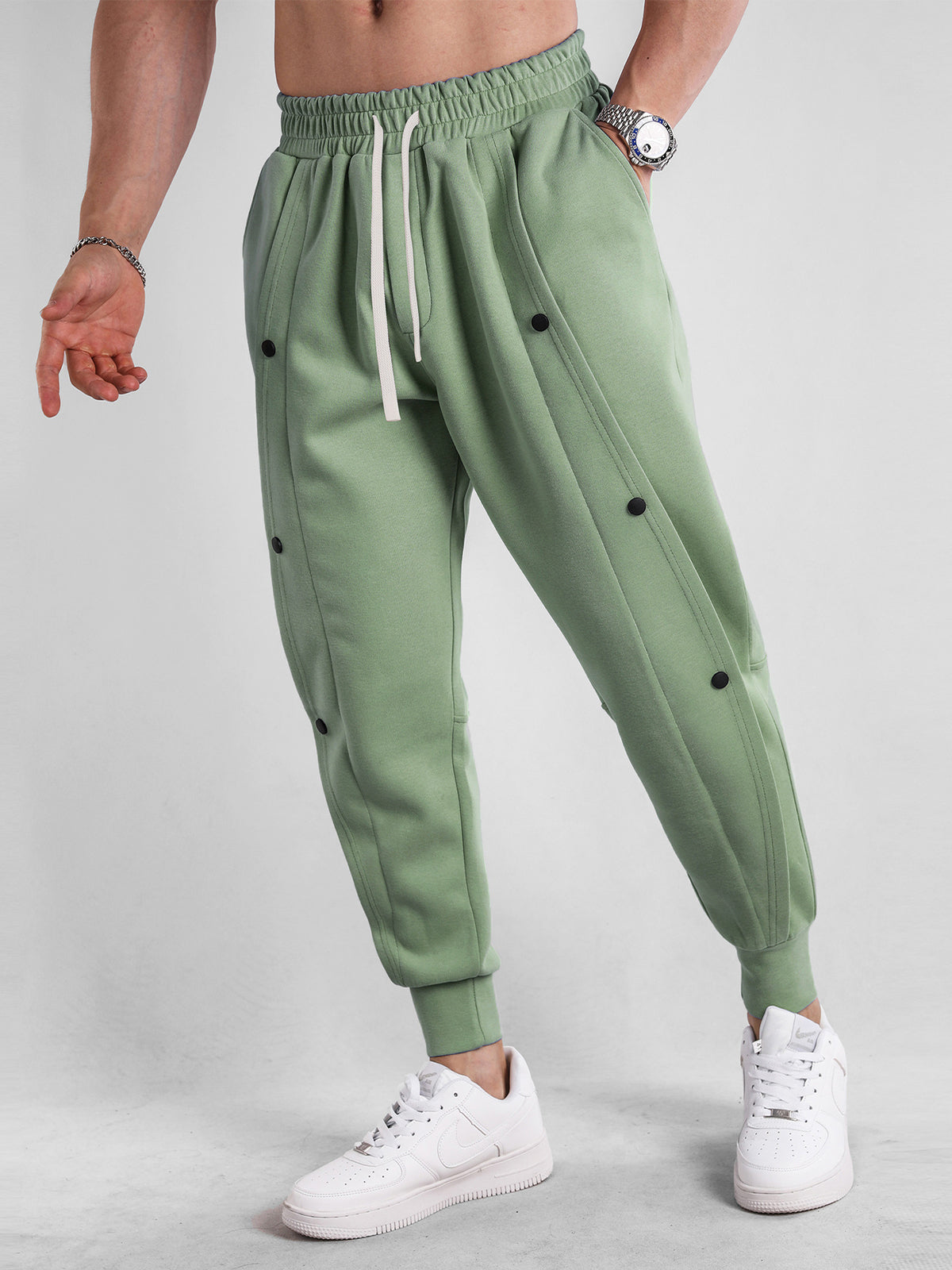 Loose Fit Tapered Sweatpant Button Jogger