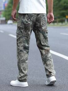 LEGND Men Allover Print Zipper Fly Cargo Jeans