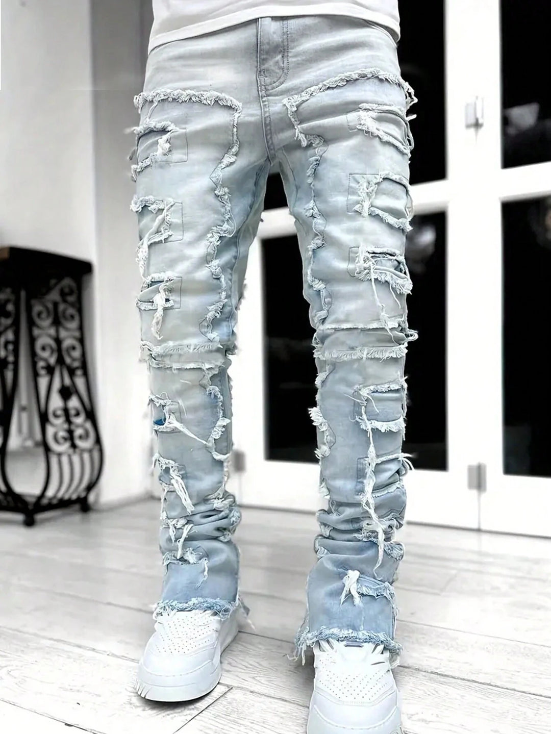Ripped Frayed Jeans - DUVAL