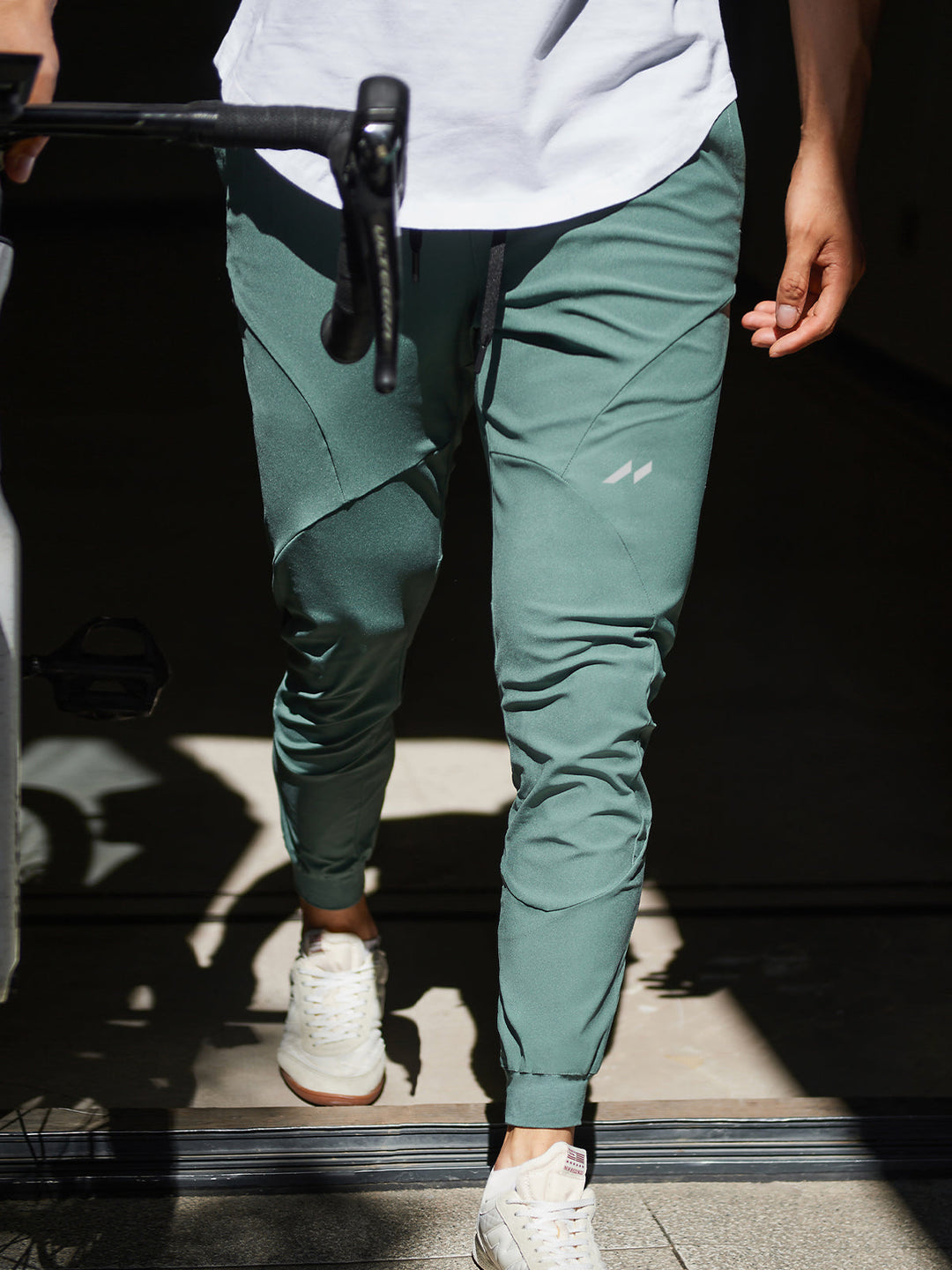 All Day Elite Unstoppable Jogger - DUVAL