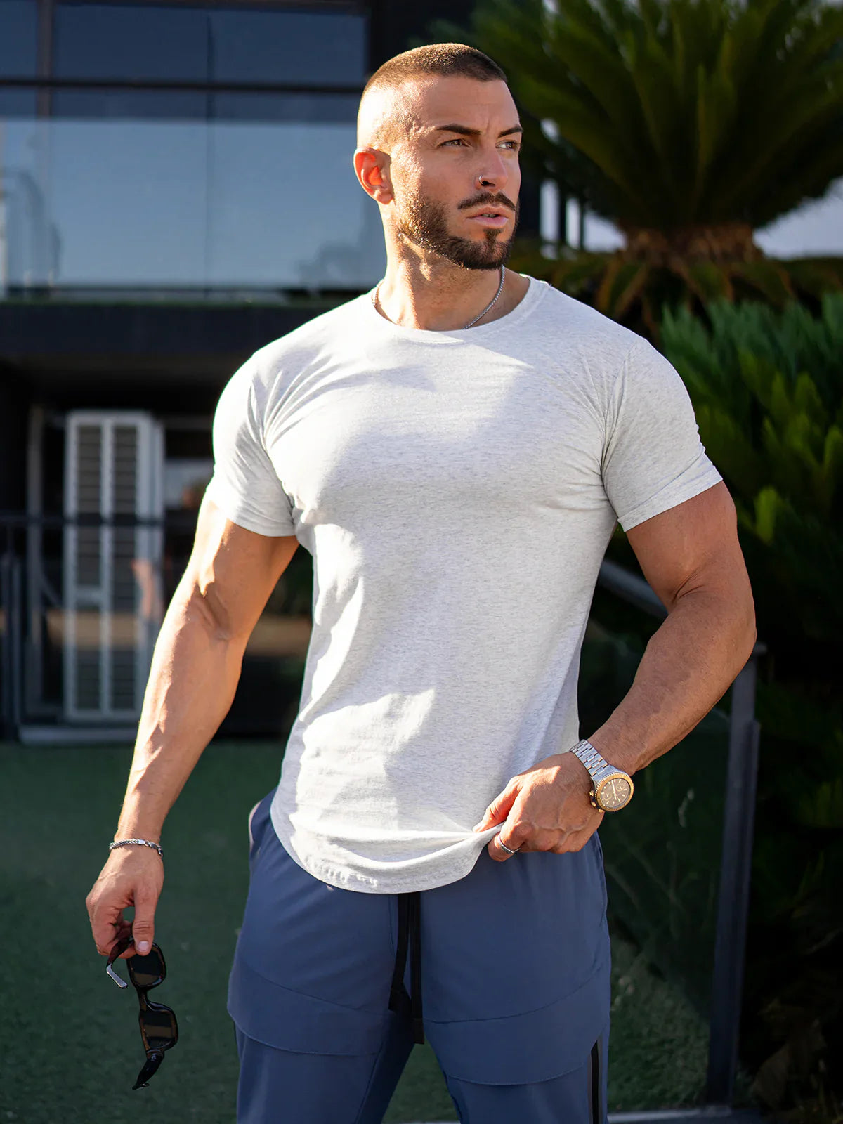 Kore Curved Hem T-shirt Muscle Fit Tech Crew Neck