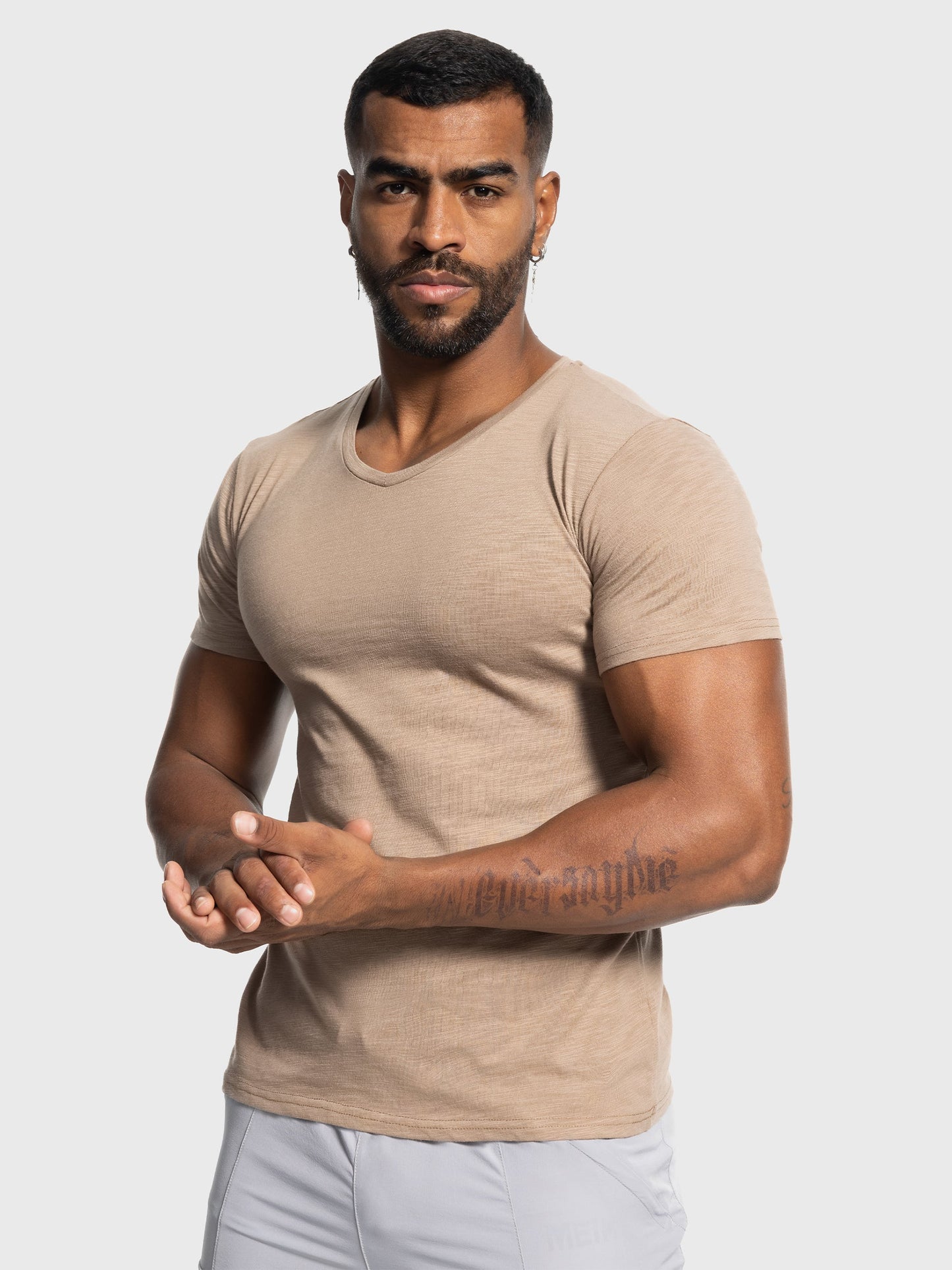 Slub V-neck T-shirt