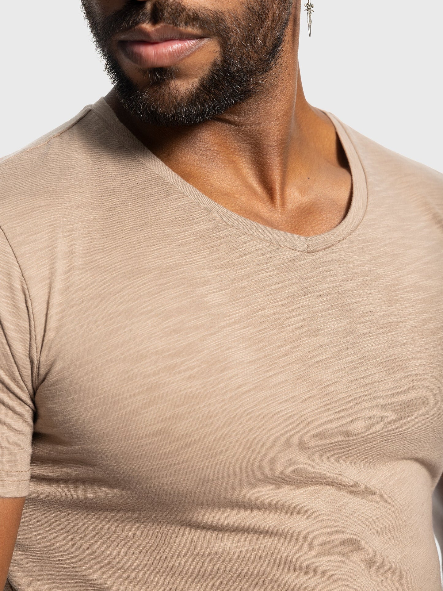 Slub V-neck Stretch T-shirt