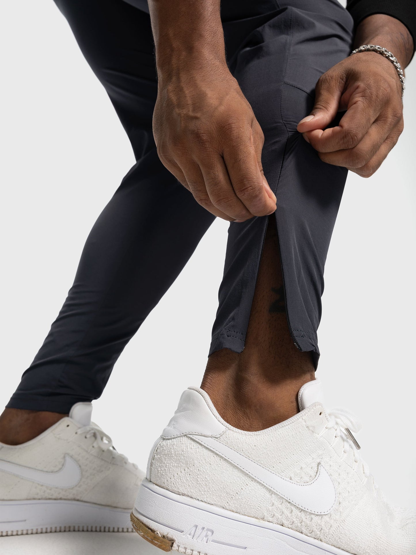 Quick Dry Gym Cargo Zip Jogger