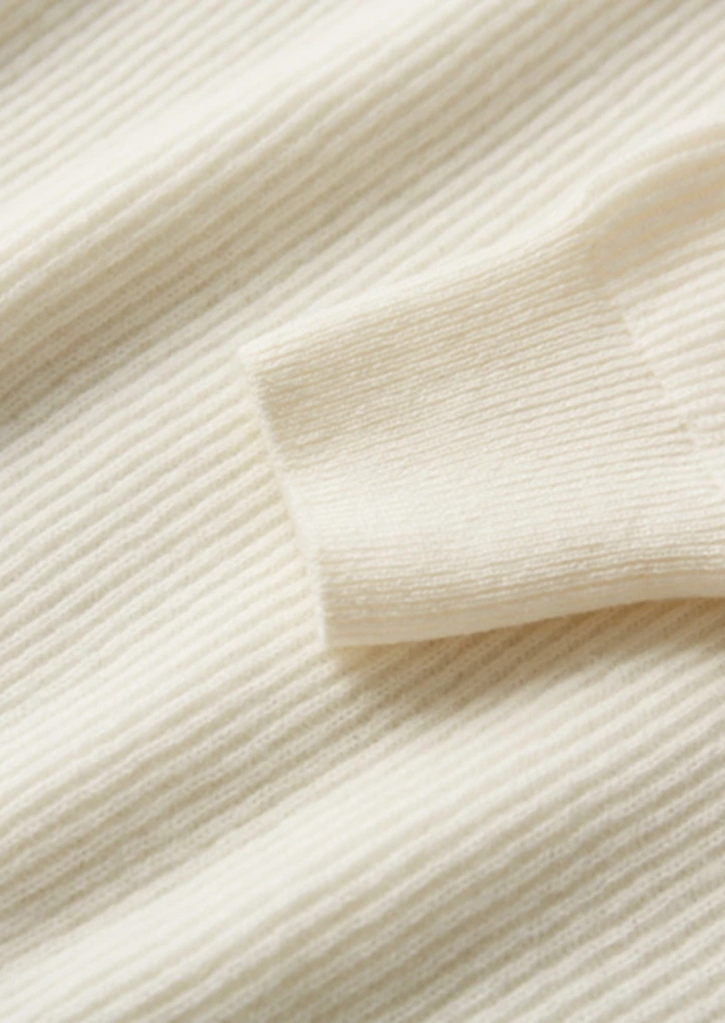 Premium Cashmere Classic Ribbed Henley Sweater