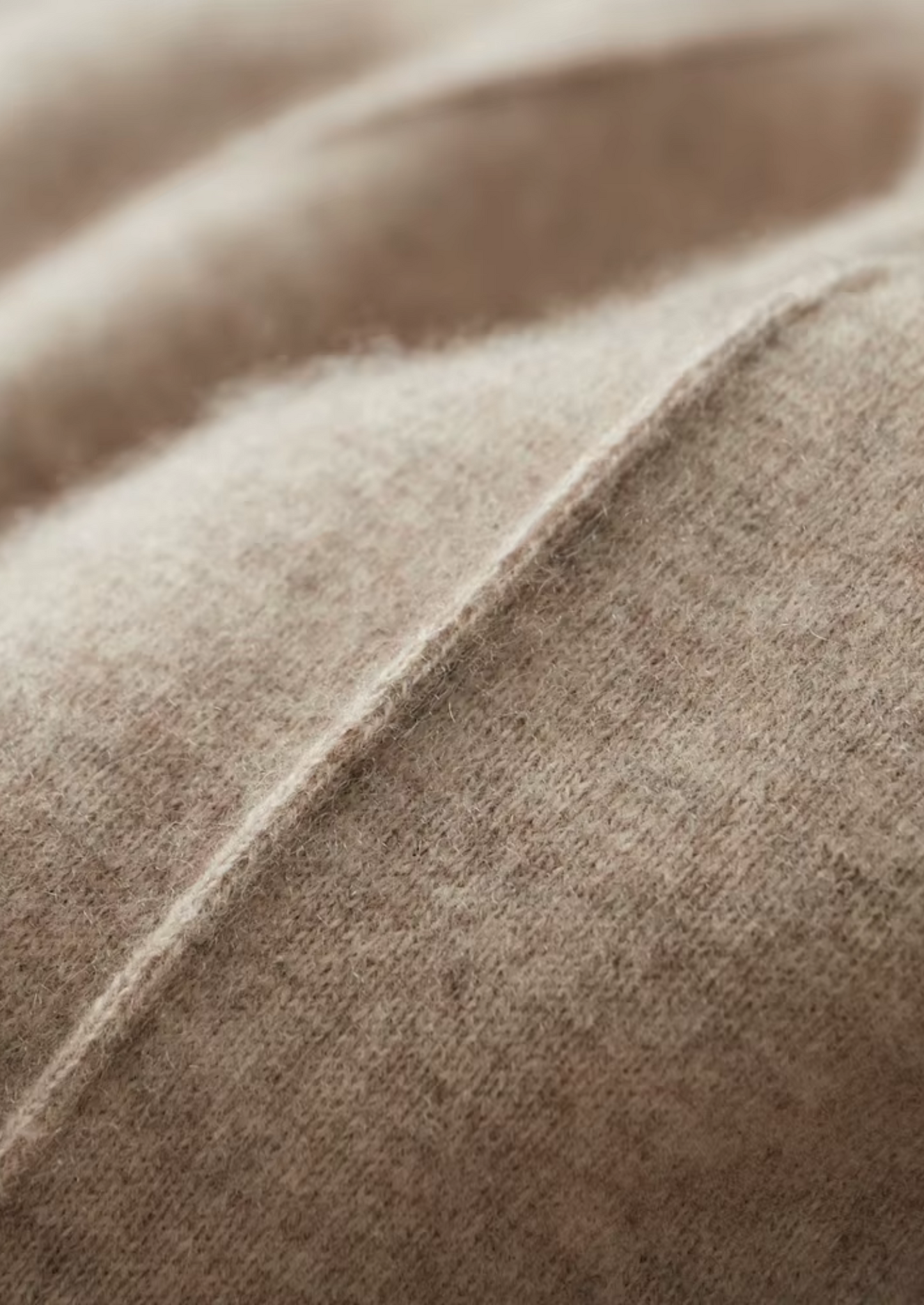 Pure Extra-Fine Merino Wool Sand Falconi Set
