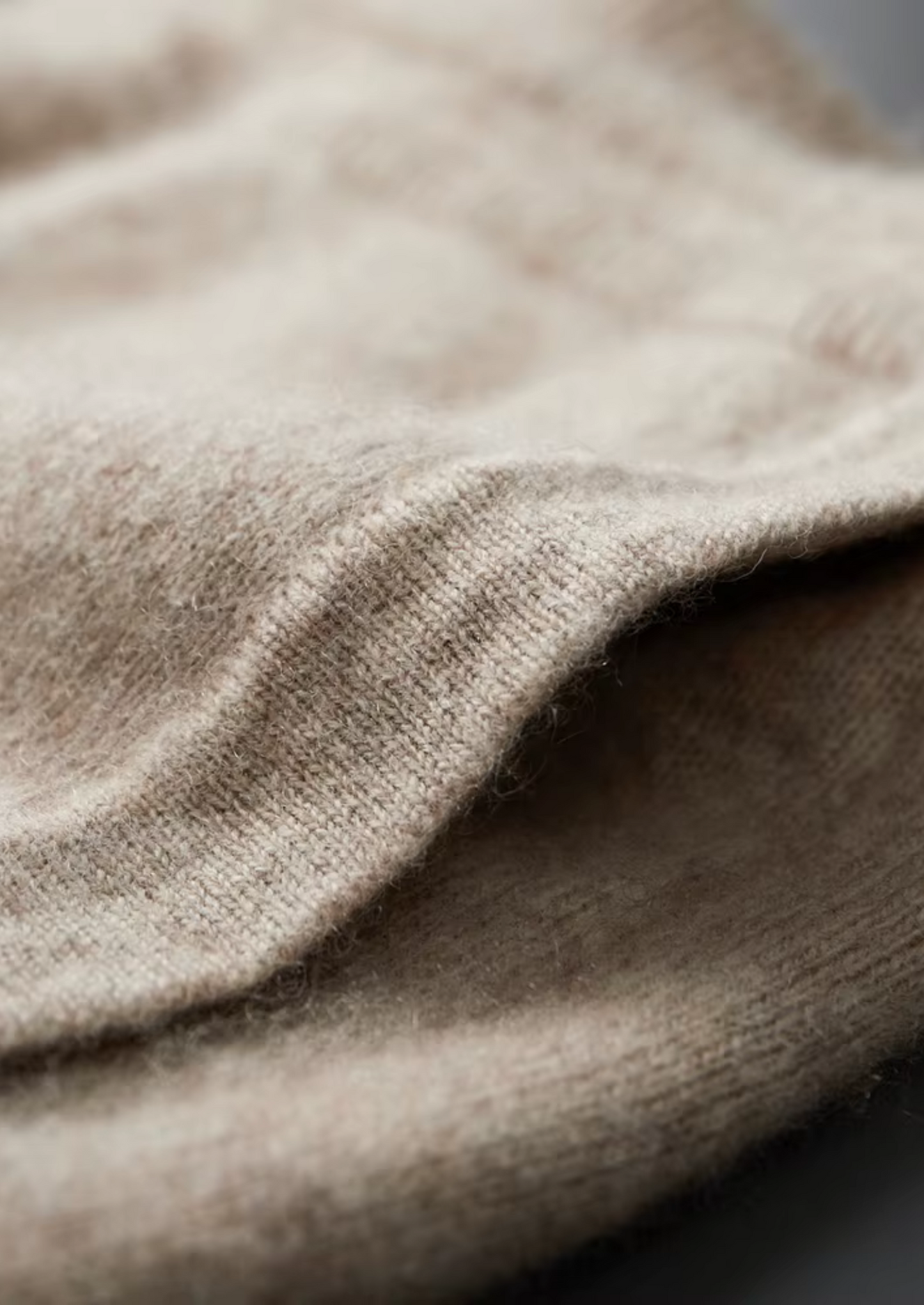 Pure Extra-Fine Merino Wool Sand Luzzo Set