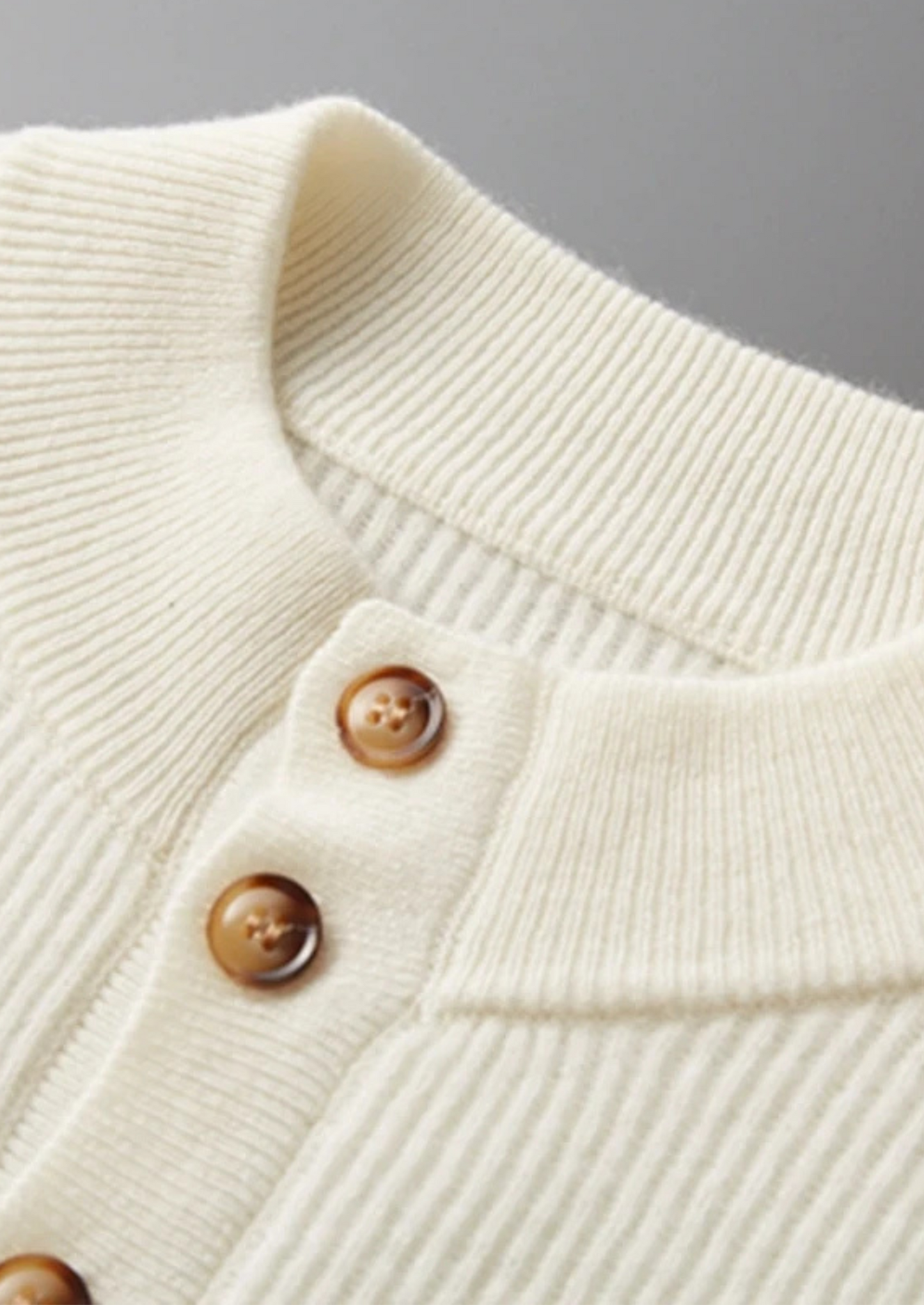 Premium Cashmere Classic Ribbed Henley Sweater