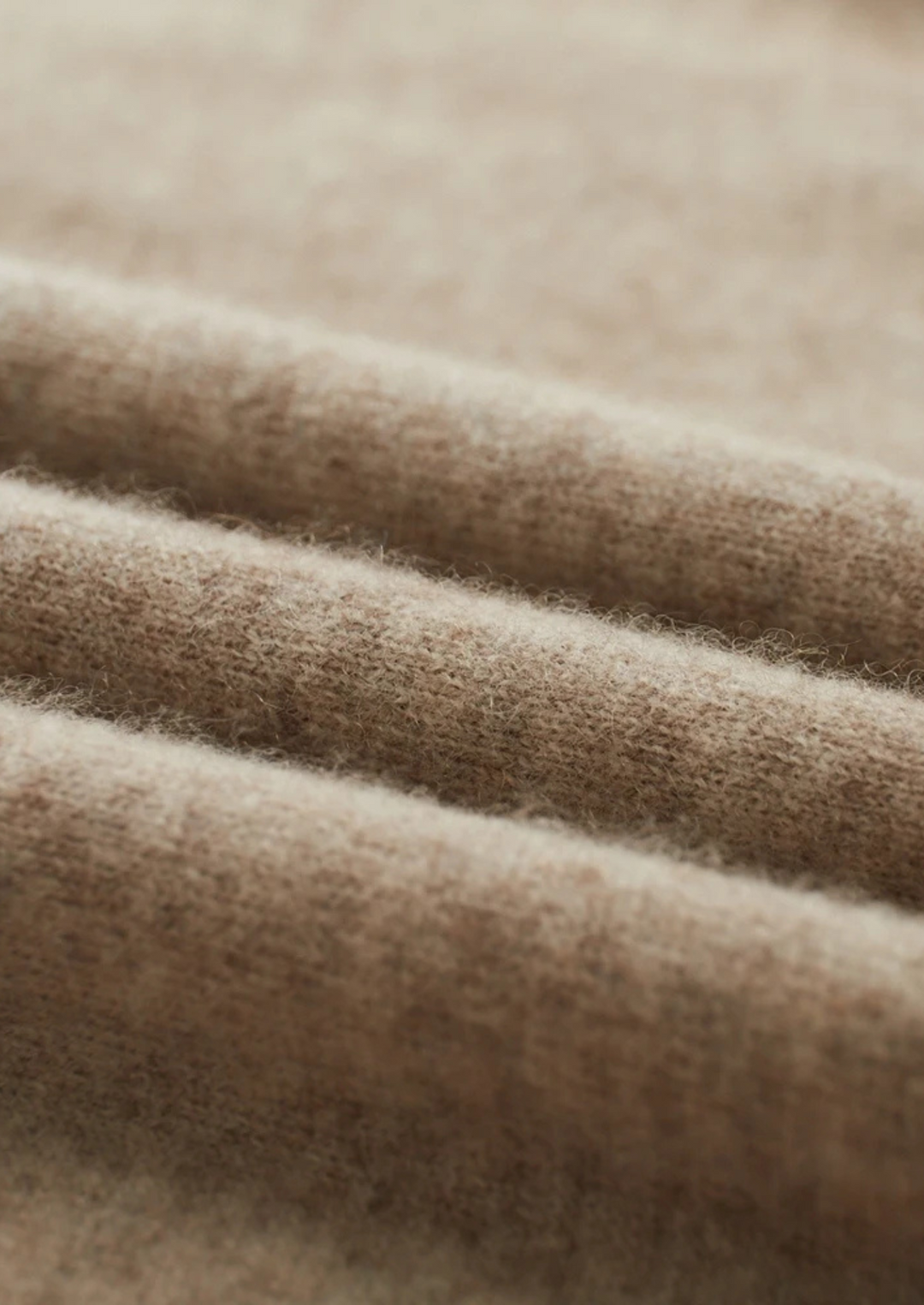 Pure Extra-Fine Merino Wool Raglan Mockneck