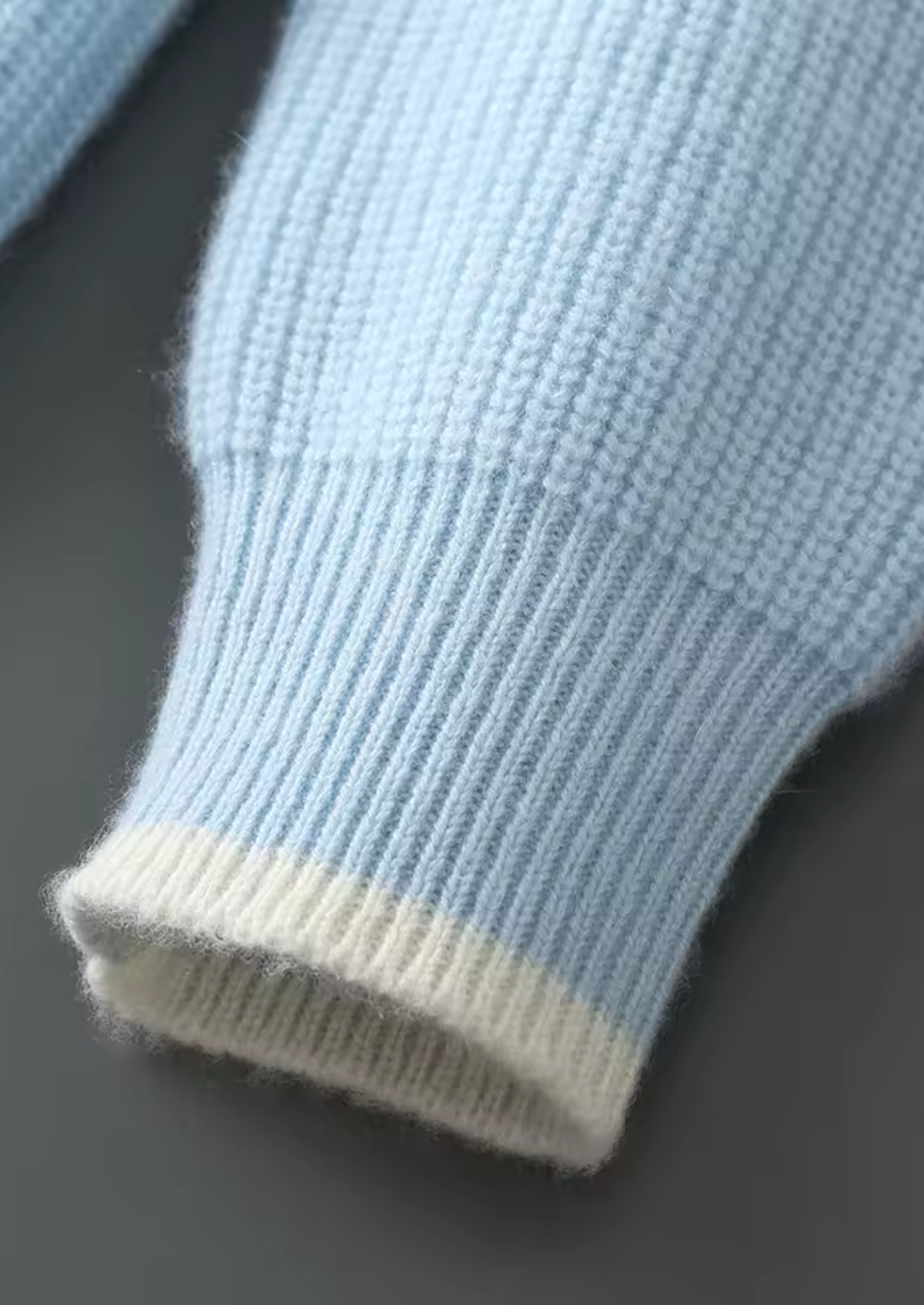 Pure Extra-Fine Merino Wool Two Tone Crewneck