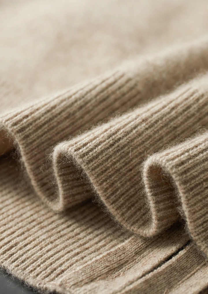 Premium Cashmere Sand Denis Leisure Set