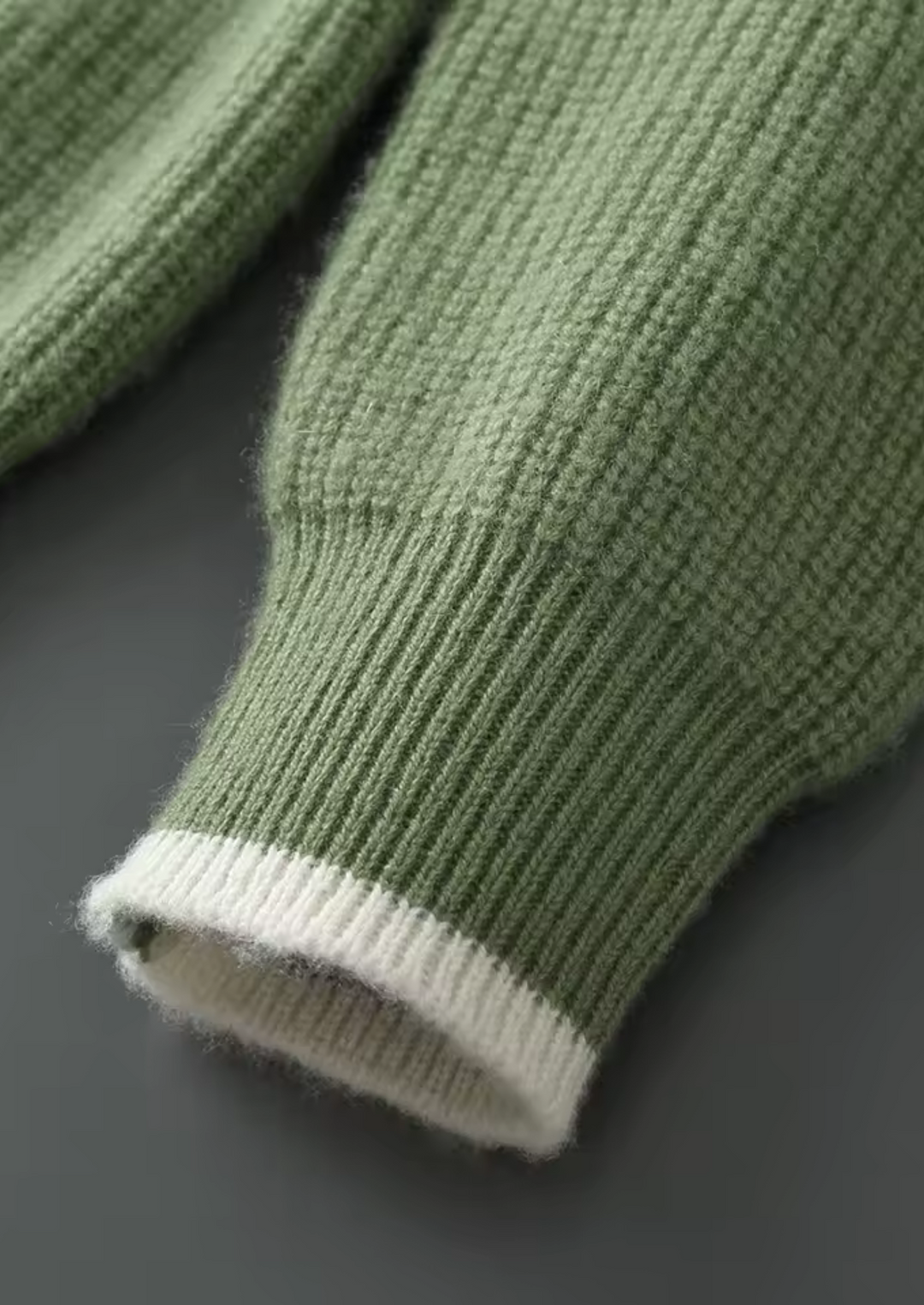 Pure Extra-Fine Merino Wool Two Tone Crewneck