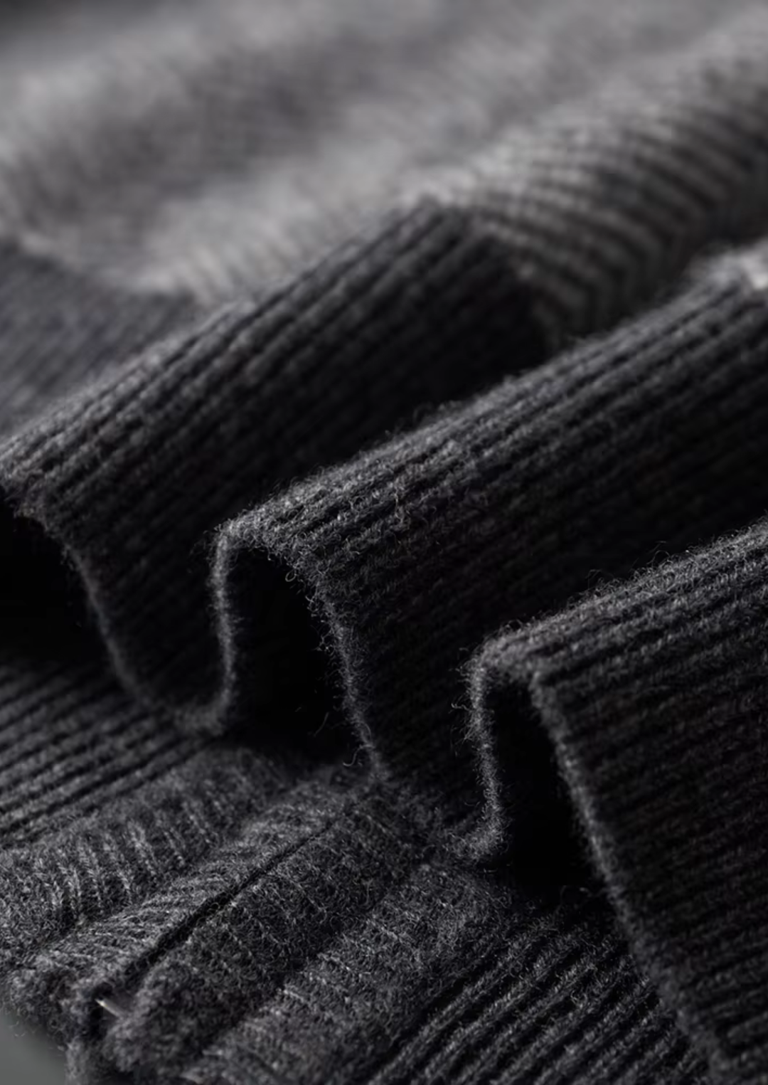 Pure Extra-Fine Merino Wool Gray Herringbone Set