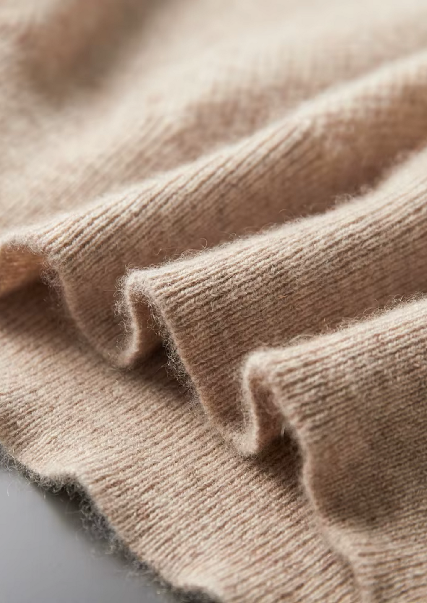 Premium Cashmere Classic Henley Sweater