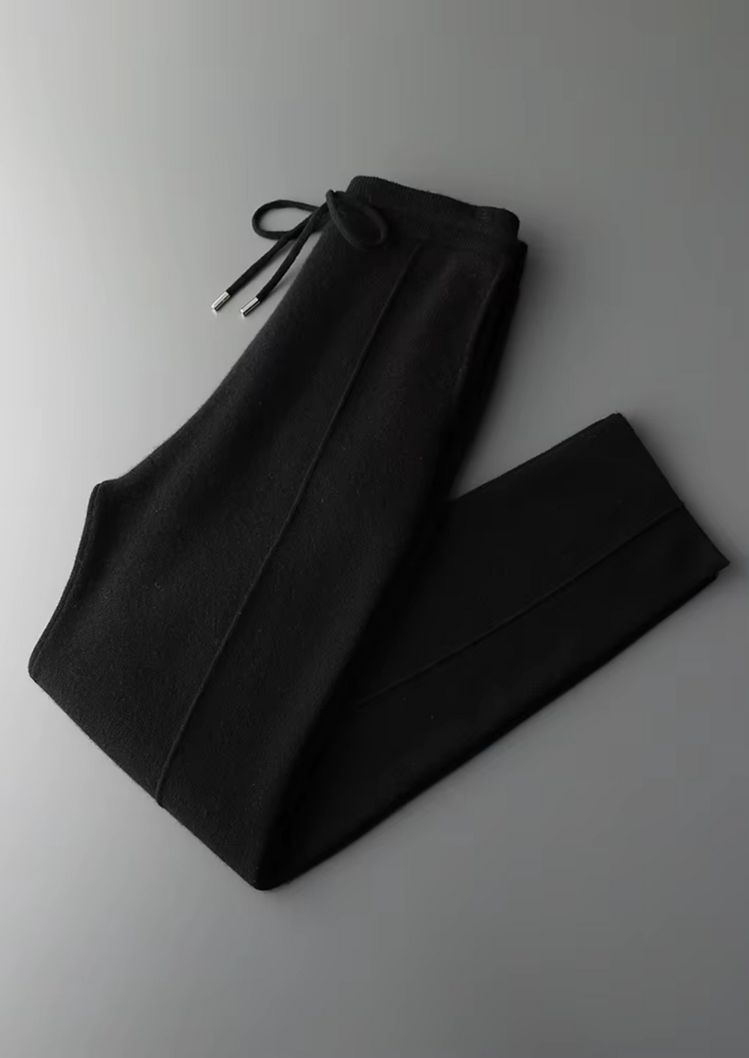 Pure Extra-Fine Merino Wool Black Falconi Set