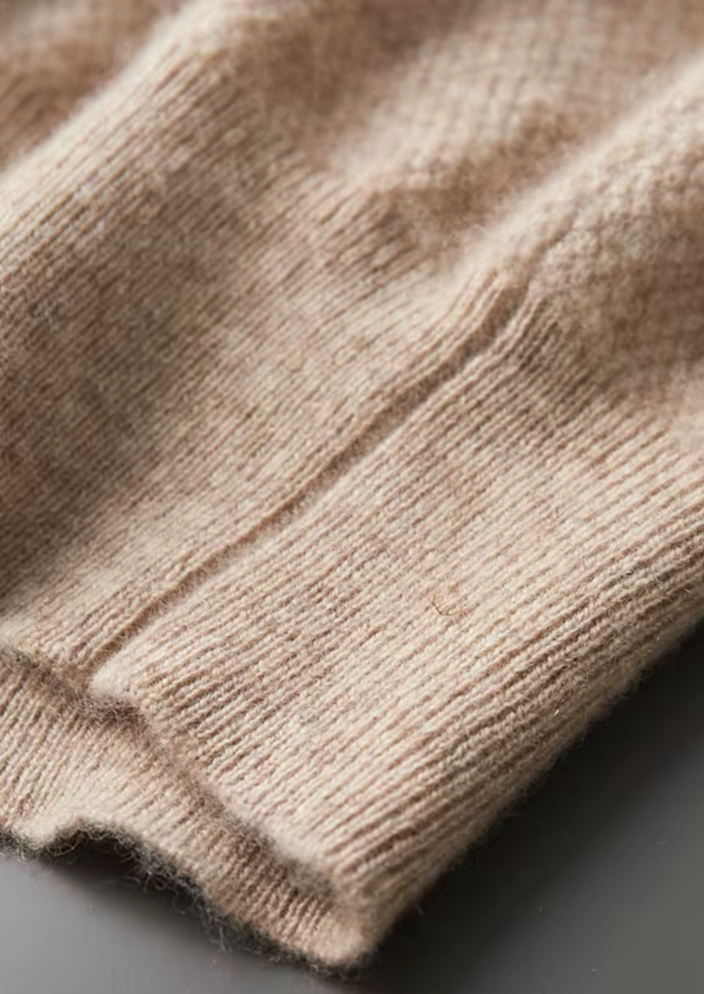 Premium Cashmere Classic Henley Sweater