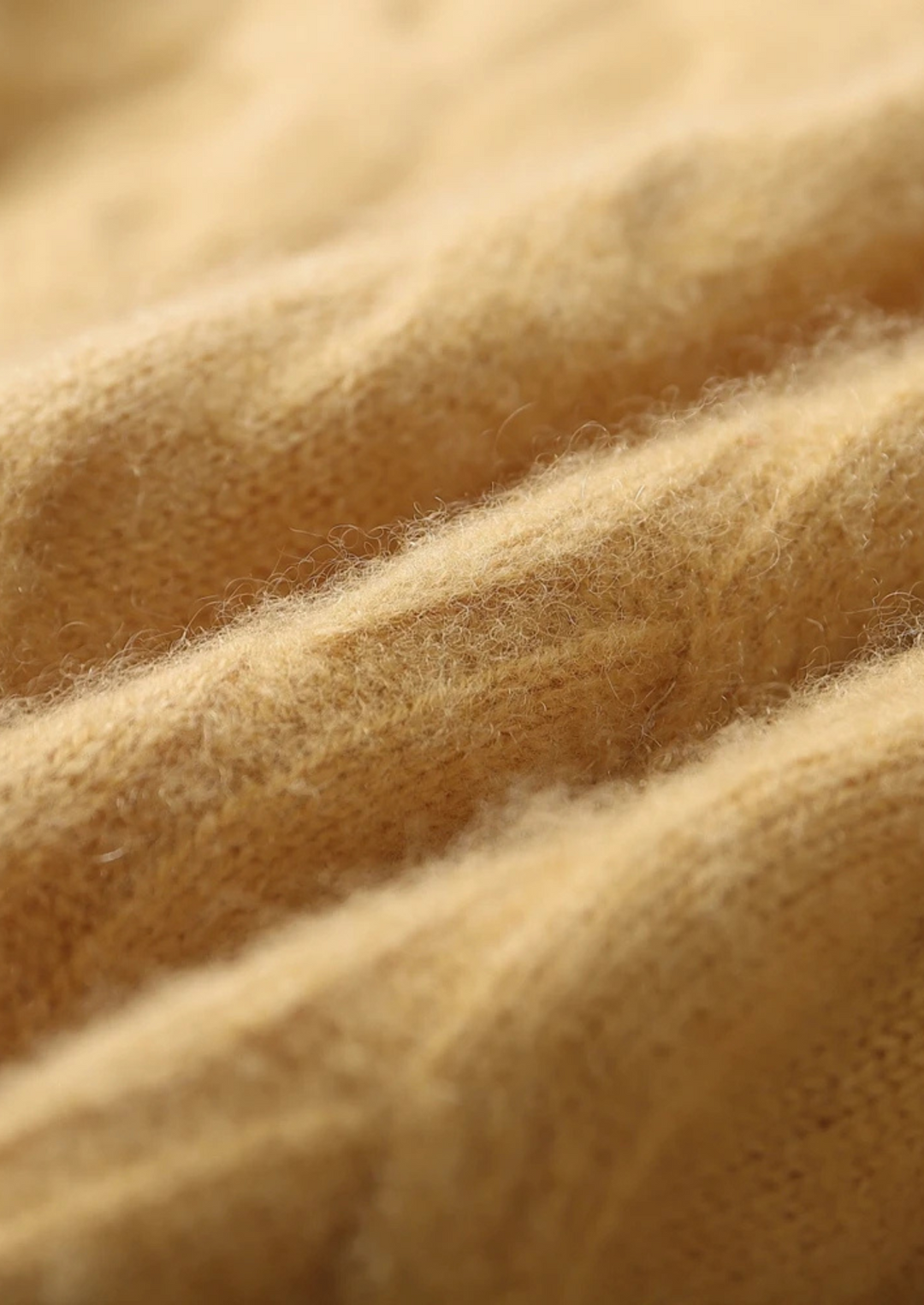 Premium Cashmere Cable Crewneck