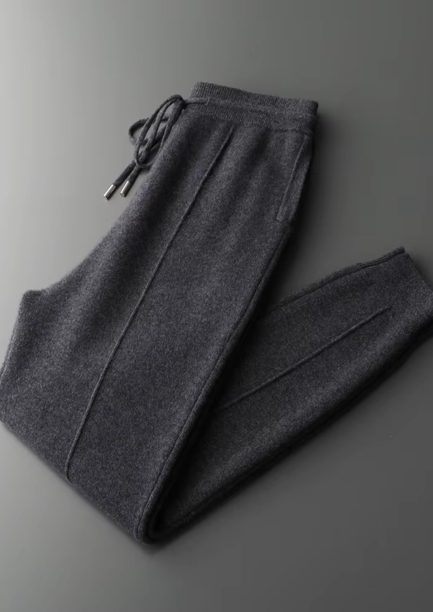 Pure Extra-Fine Merino Wool Dark Gray Luzzo Set
