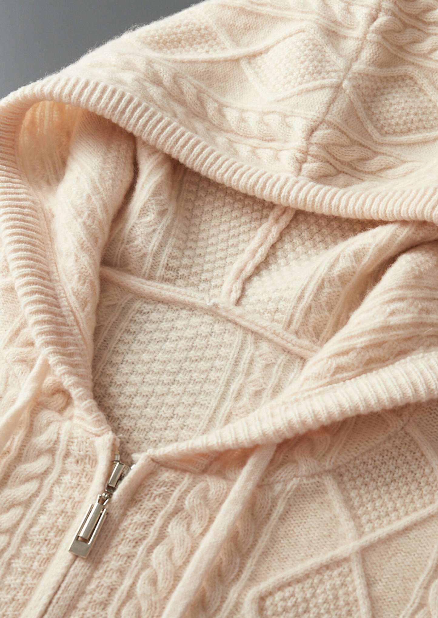 Pure Extra-Fine Merino Wool Wintertime Zipper Hoodie