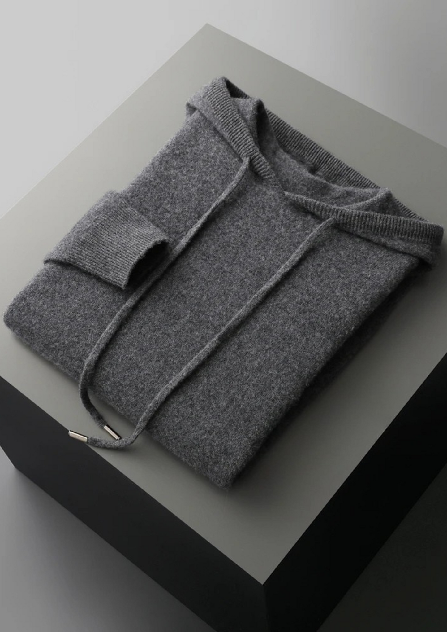 Premium Cashmere Dark Gray Alain Leisure Set