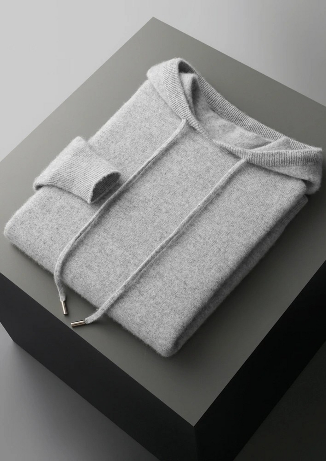 Premium Cashmere Light Gray Alain Leisure Set