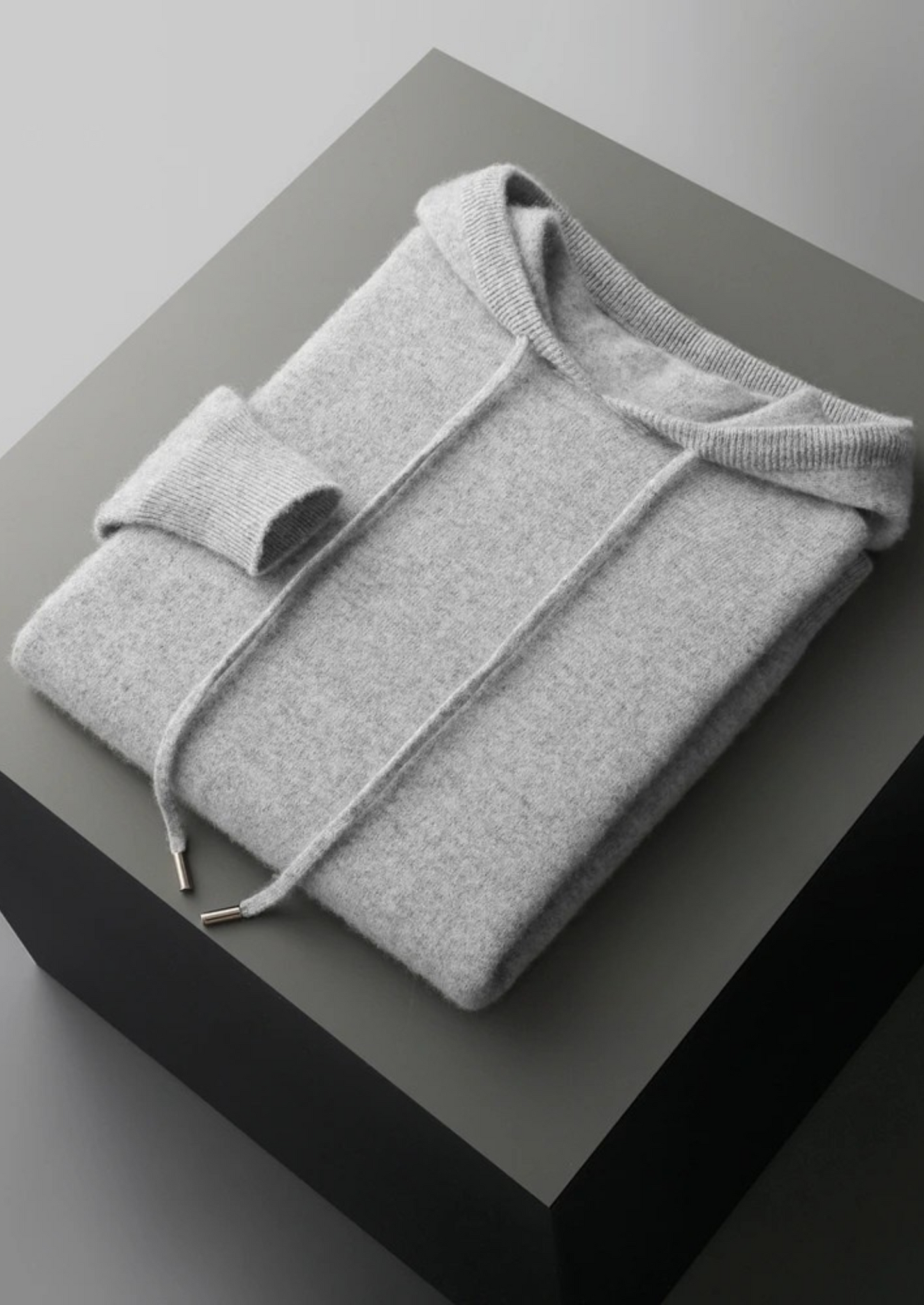 Premium Cashmere Light Gray Alain Leisure Set