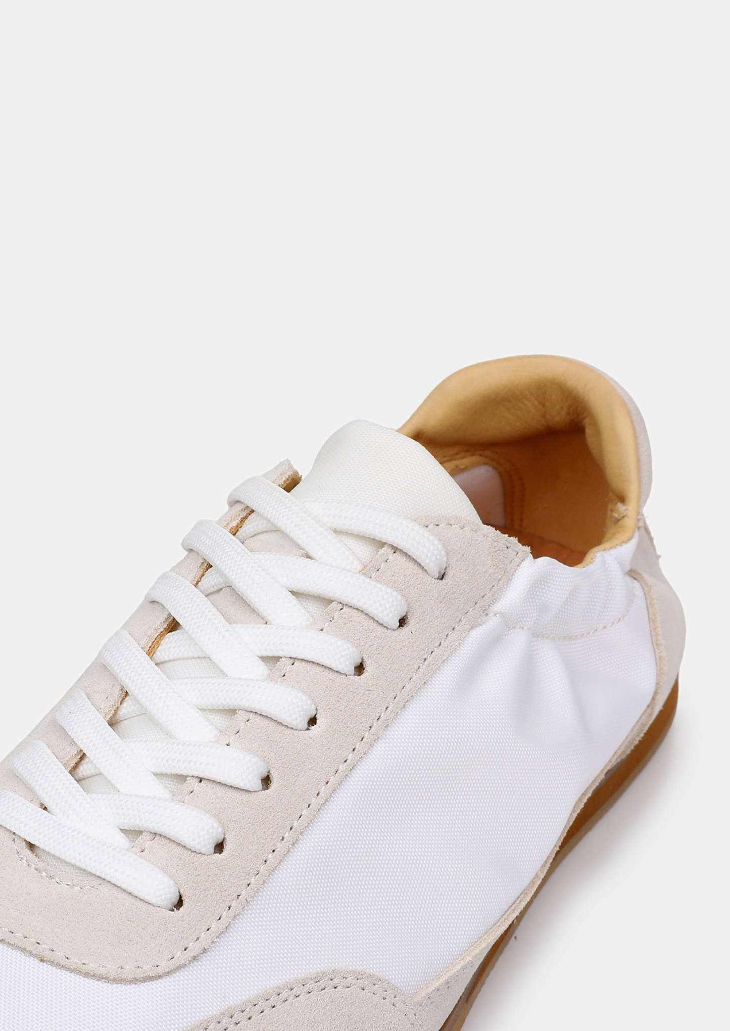 Monaco Ivory Hybrid Retro Runner