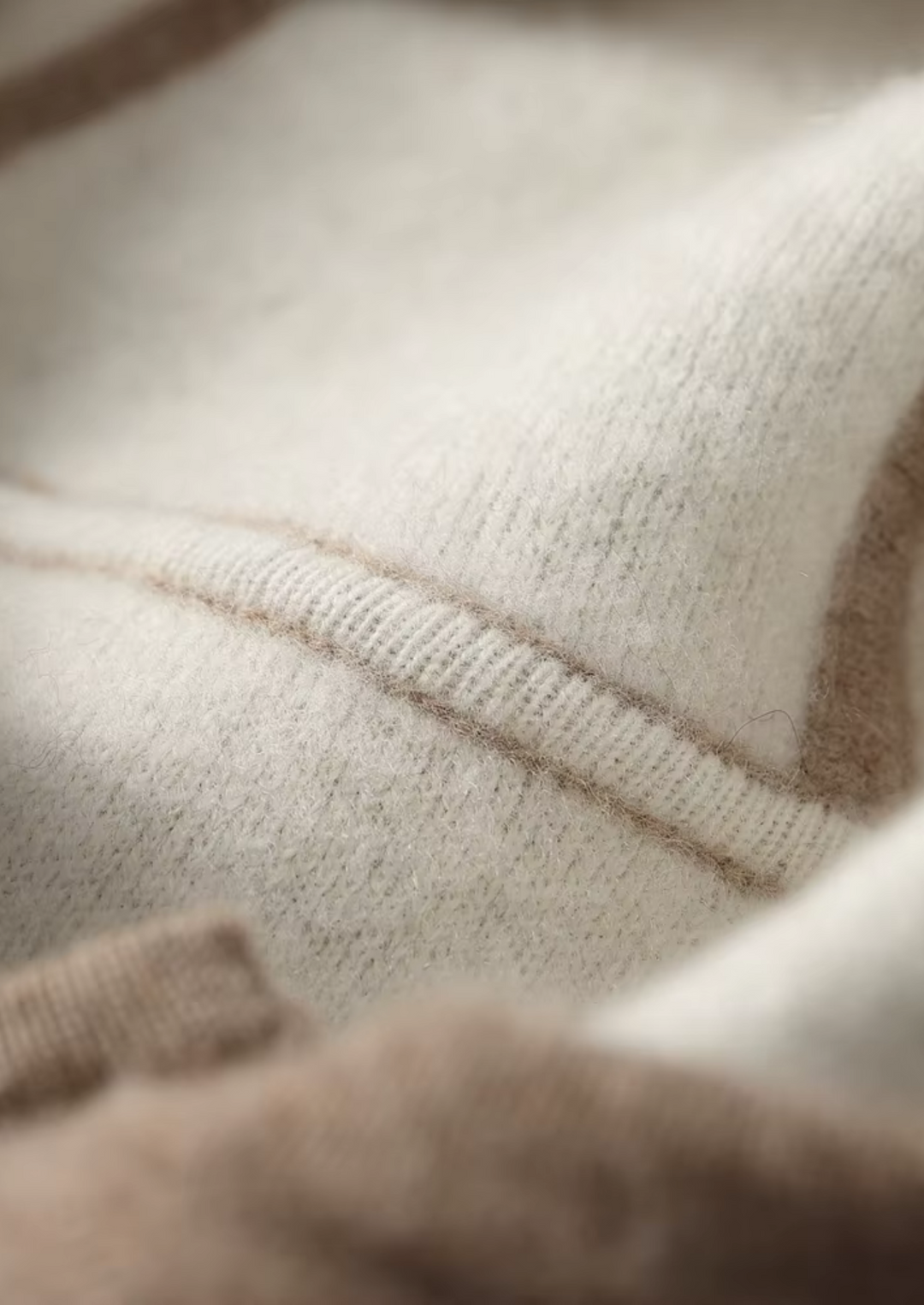 Premium Cashmere Beige Milano Leisure Set