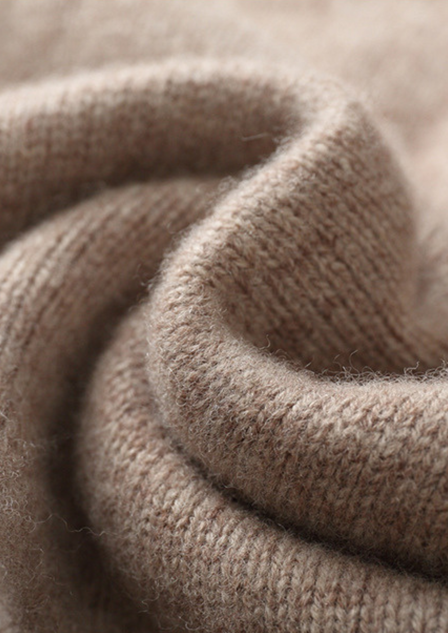 Pure Extra-Fine Merino Wool Cable Crewneck