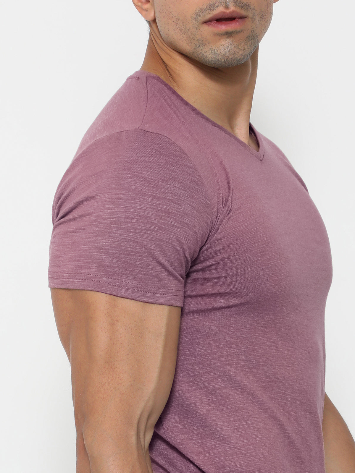 Slub V-neck T-shirt