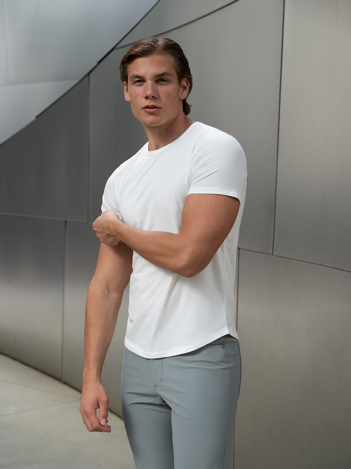 All Day Elite Curve-Hem Tee Short Sleeve