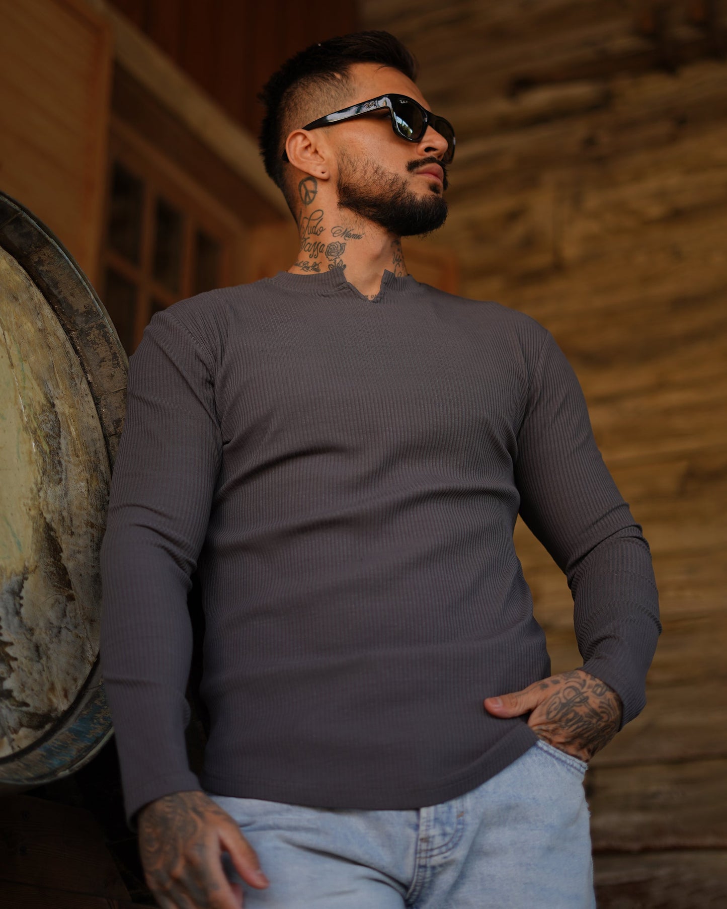 Muscle Fit V-Neck Long Sleeve Cotton Rib Knit T-Shirt