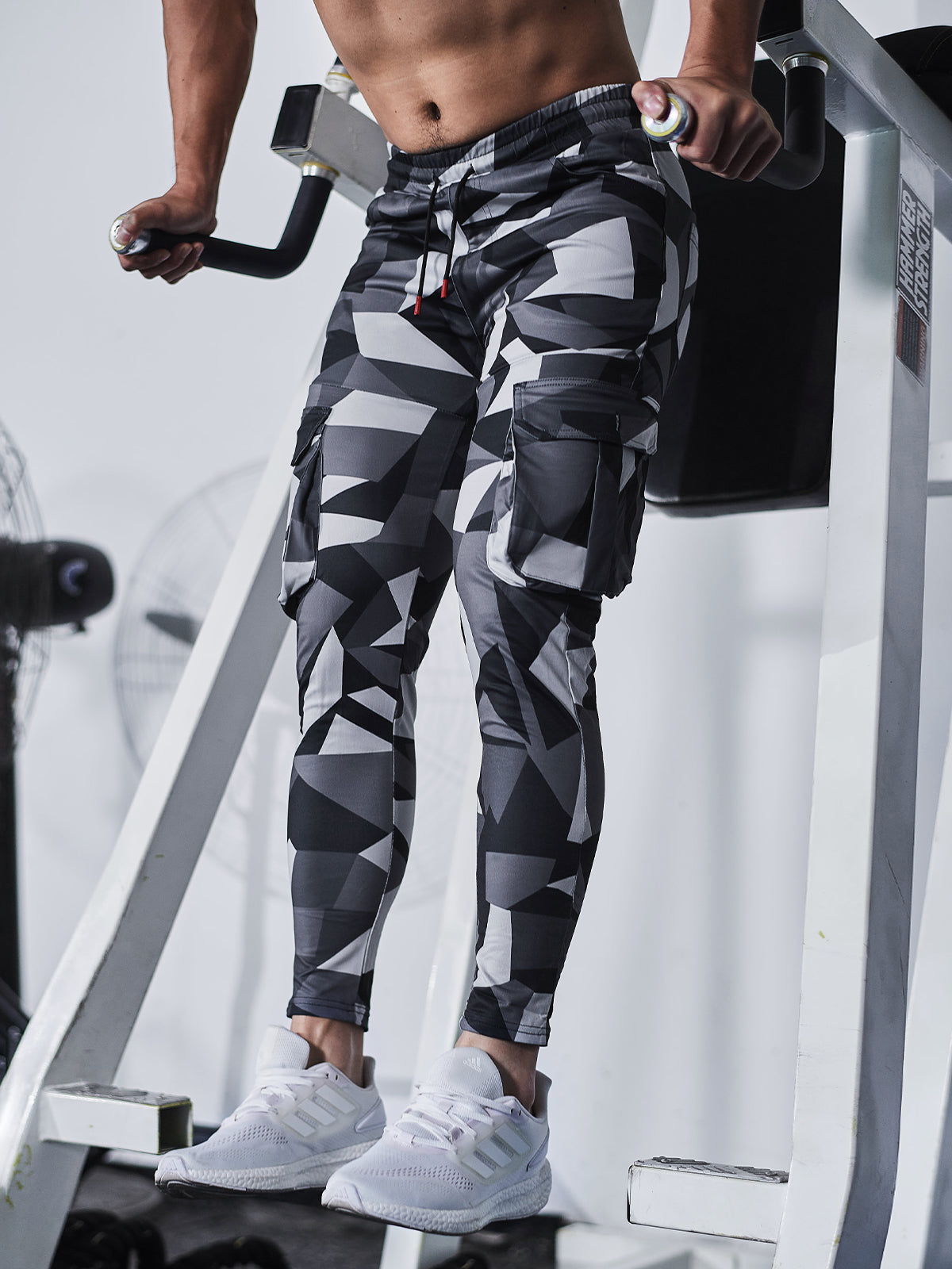 All Season Essential Check Print Cargo Jogger Pants