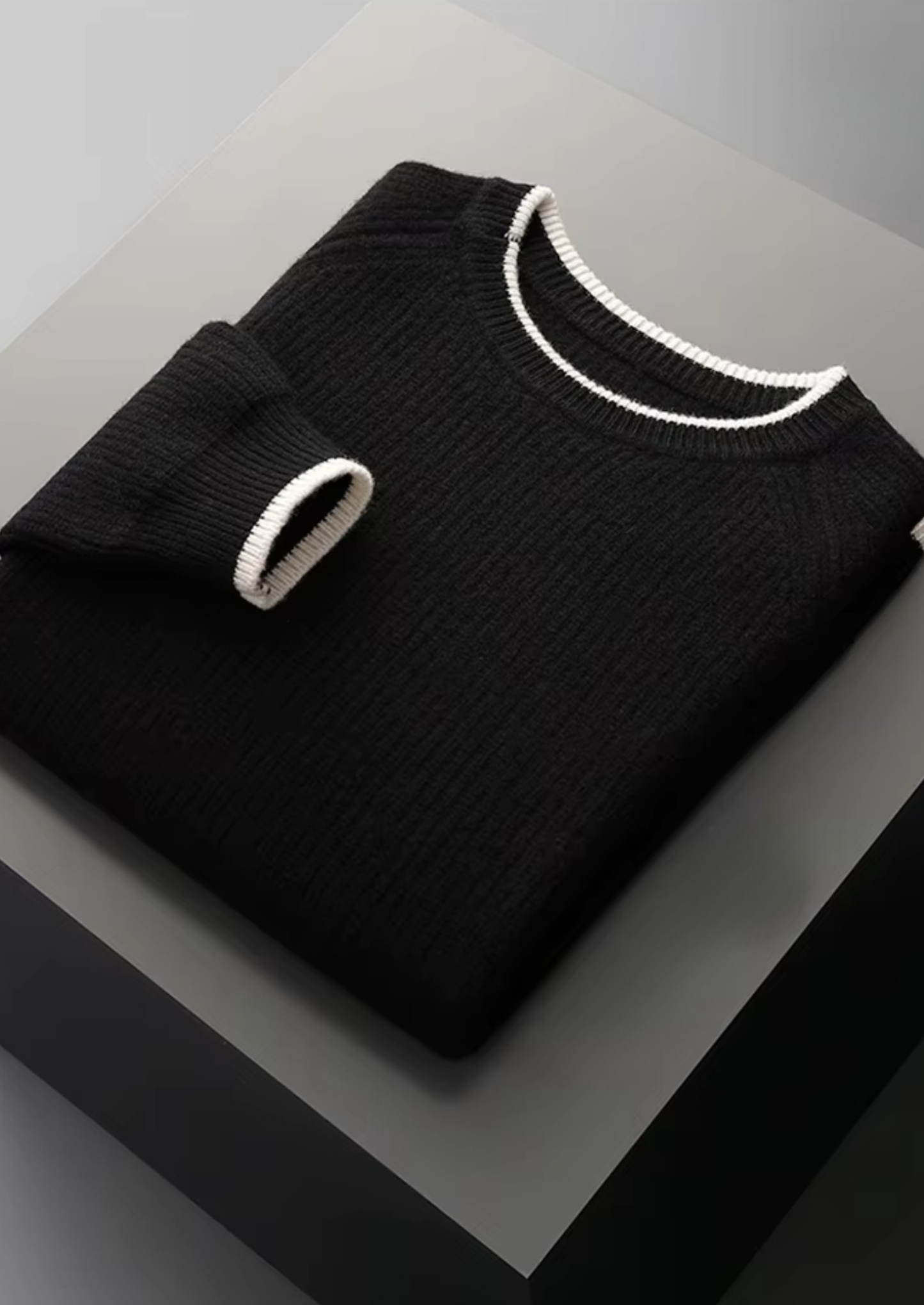Pure Extra-Fine Merino Wool Two Tone Crewneck