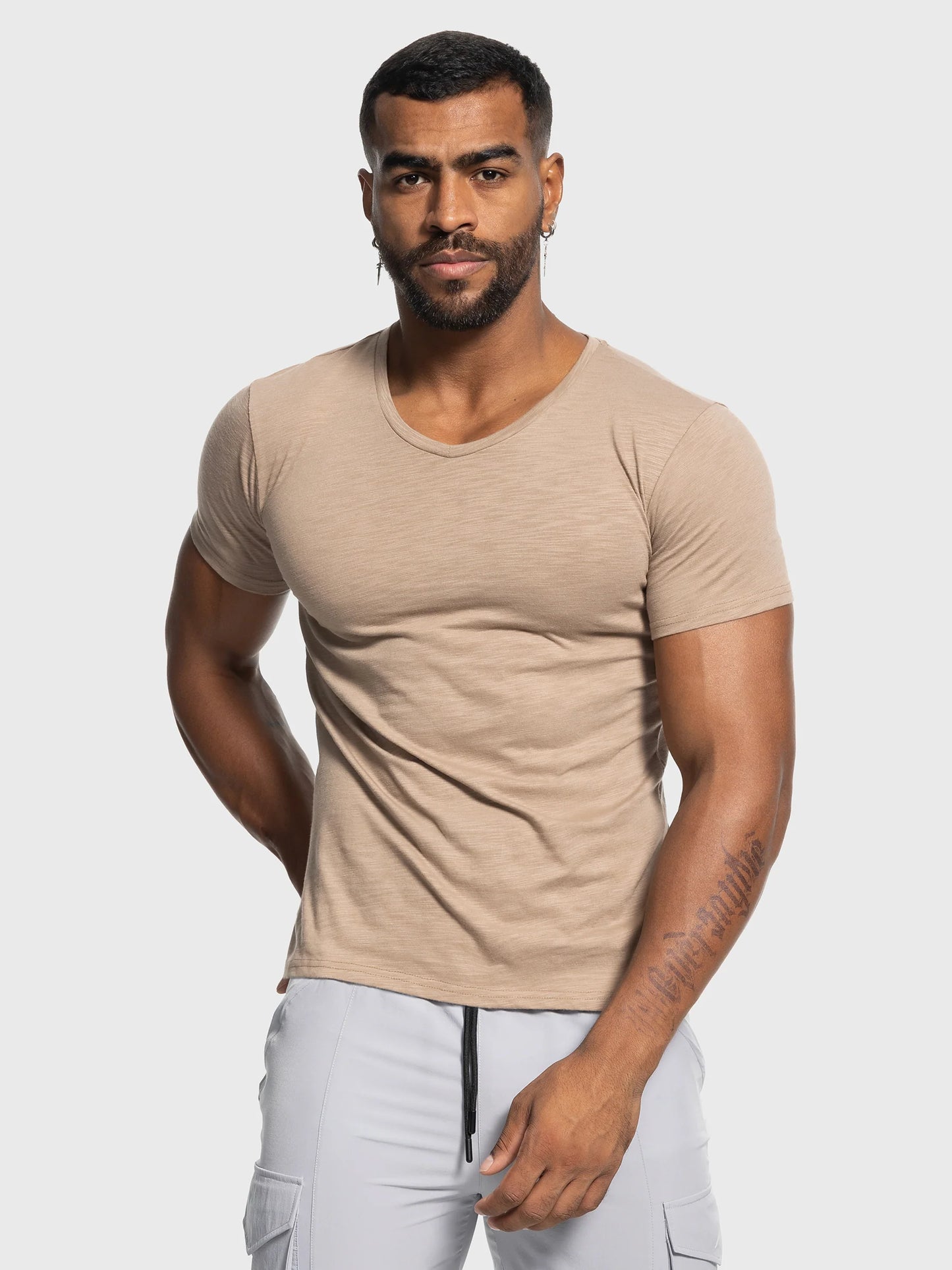 Slub V-neck T-shirt