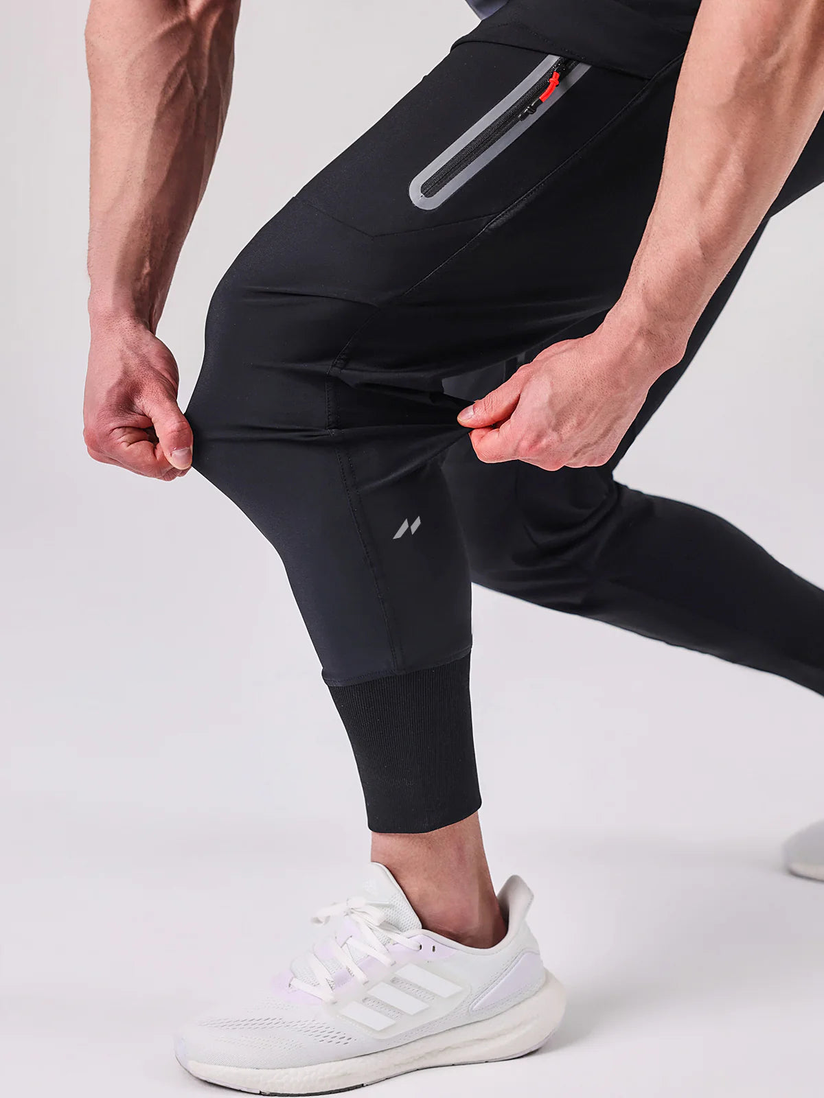 Stay Cool High Rib Cargo Jogger Athletic Pants