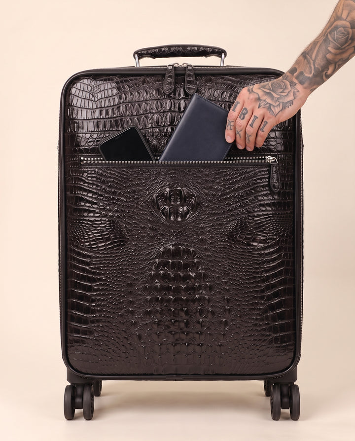The Zermatt 58 Black: a passport going into the front zip pocket