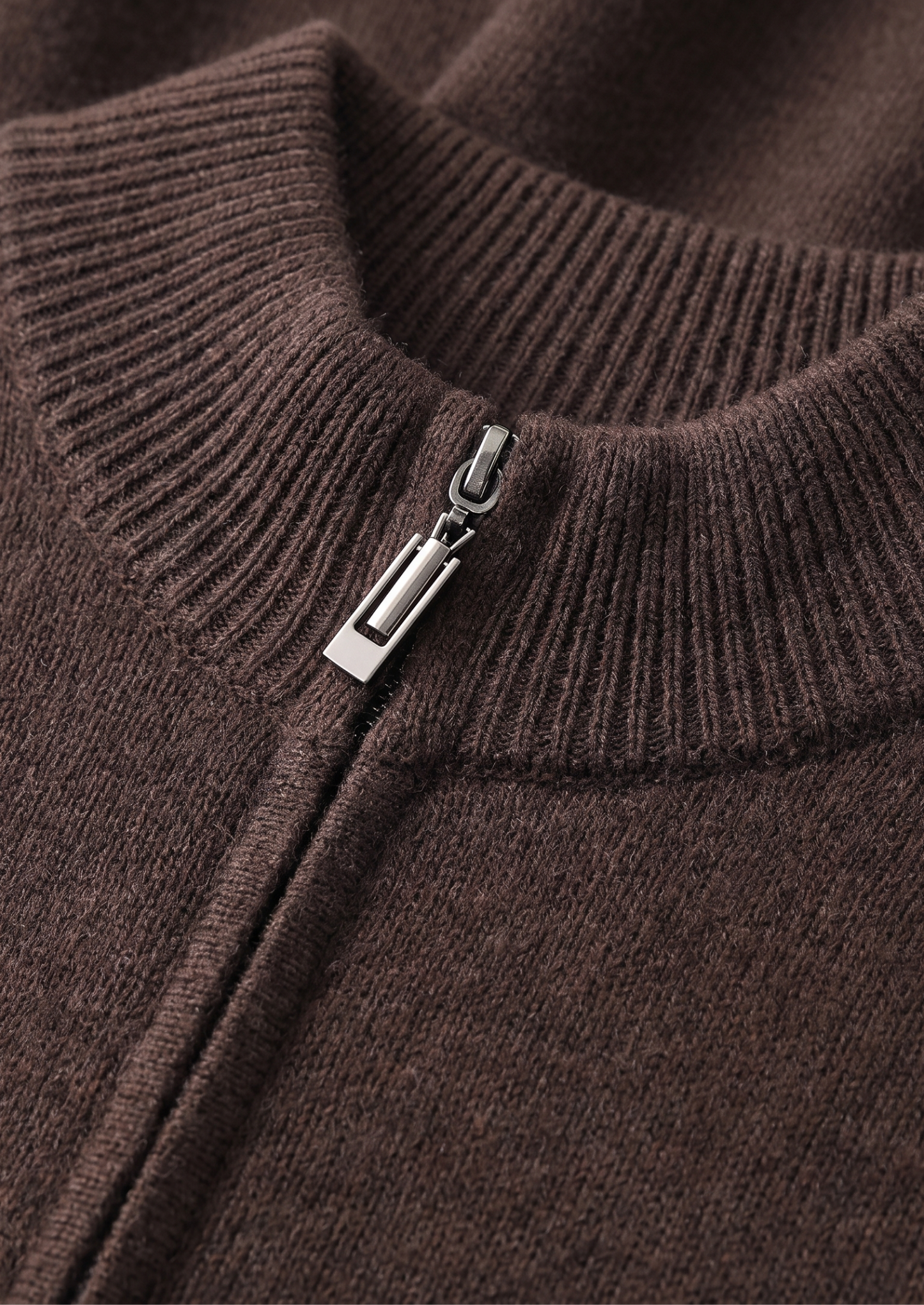 Pure Extra-Fine Merino Wool Dark Brown Luzzo Set
