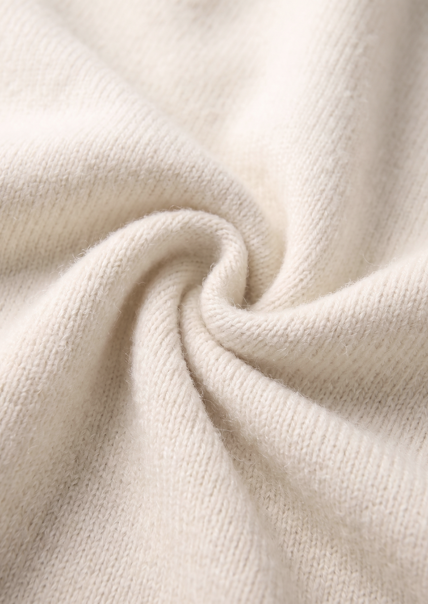 Pure Extra-Fine Merino Wool Cream White Luzzo Set
