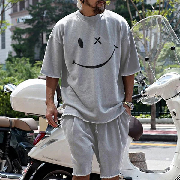 Fashion Loose Smiley Print Short Sleeve T-Shirt and Shorts Set