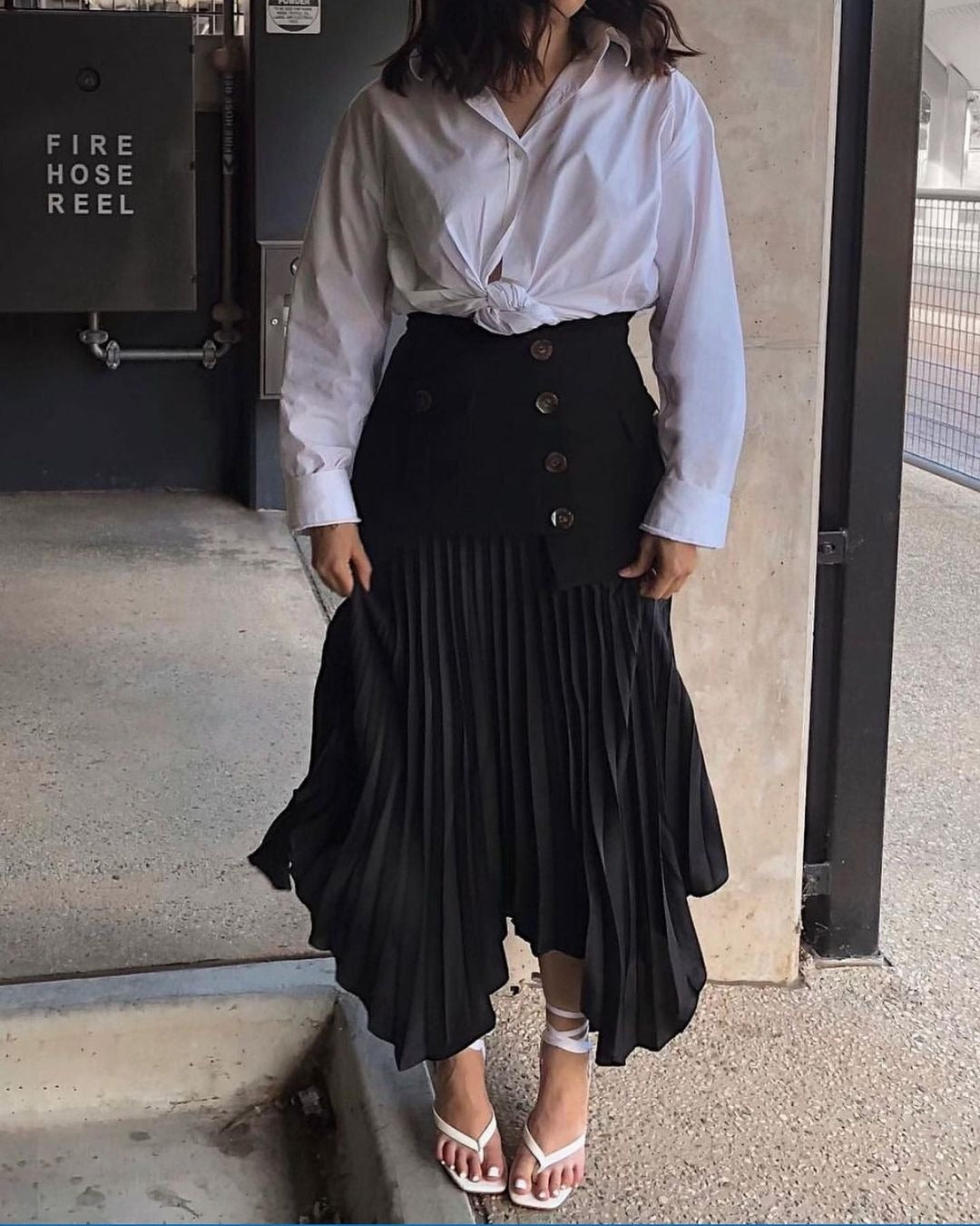 New Irregular Chiffon Panel Pleated Skirt