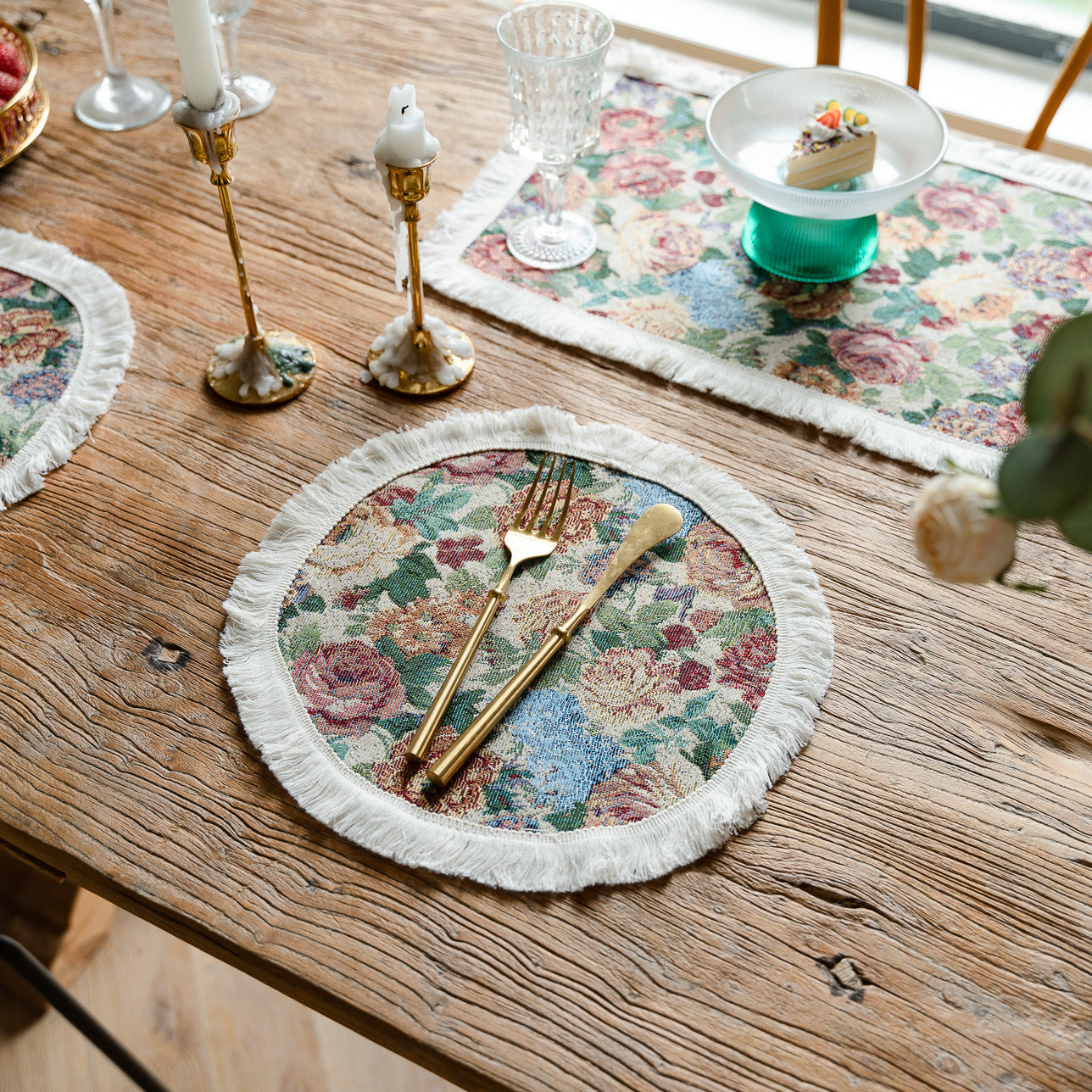 Vintage fringed dining room decorative tablecloth
