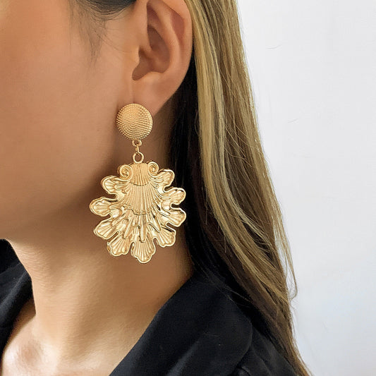 Fashion personality goldfish earrings