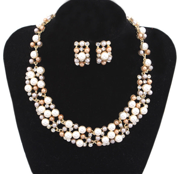 Delicate Imitation Pearl Necklace and Earring Set