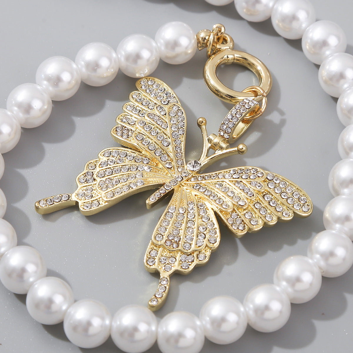 Pearl Butterfly Clavicle Necklace