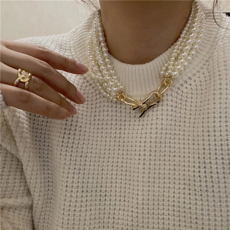 Vintage Geometric Metallic Pearl White Necklace And Bracelet