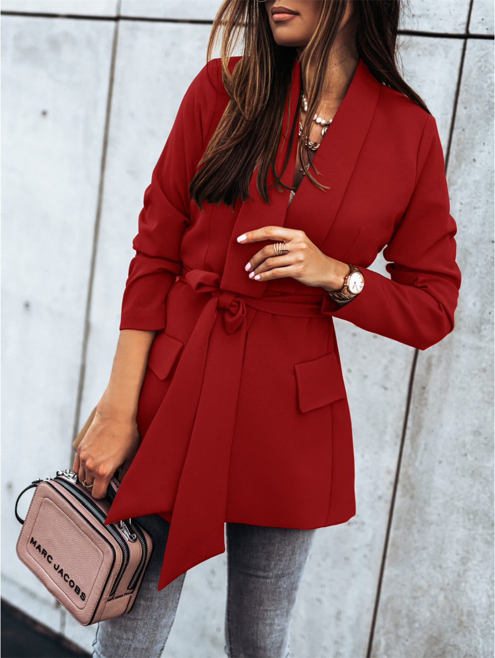 Fashionable waist blazer